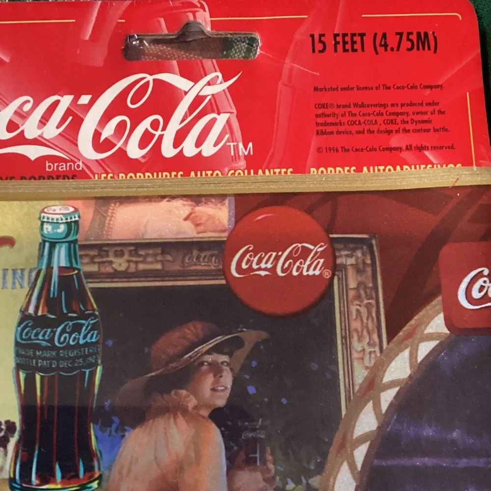 Coca Cola Retro unopened wallpaper boarder